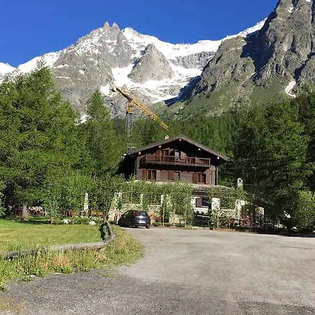 מלון Miravalle קורמאיור